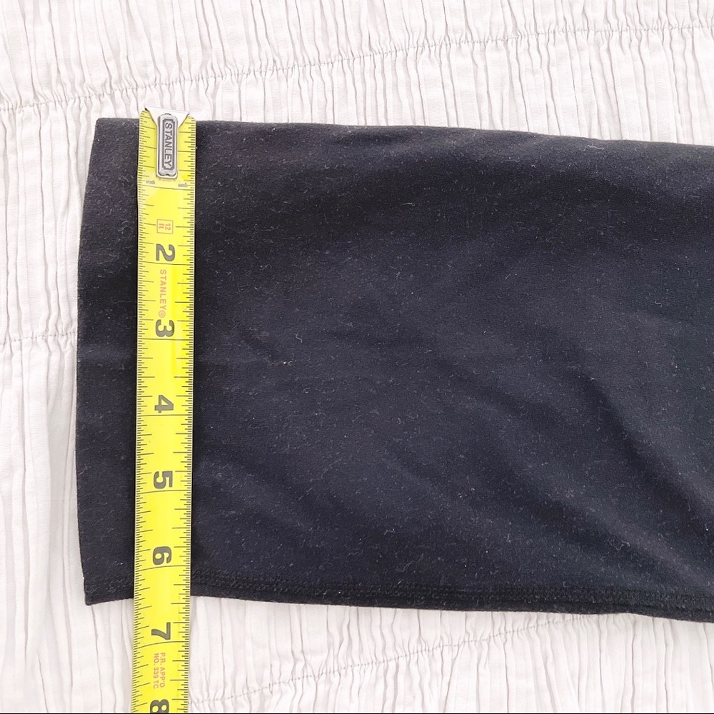 Lululemon Low Rise Capris - Picture 6 of 12